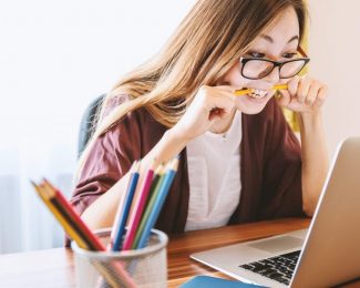 student searches for information online